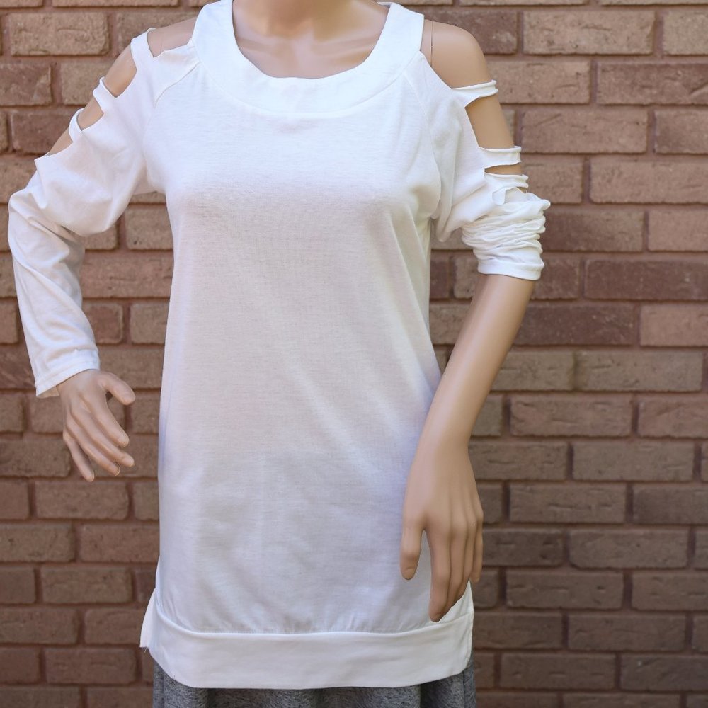 High Fashion, White, Cut-Out Top, Size Medium